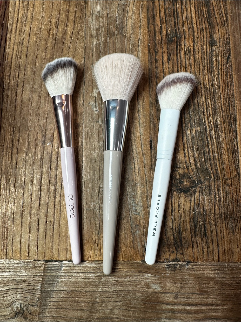 Neutral Makeup Brush Set – Pink, Taupe, and White Powder Brushes - Picture 6 of 9